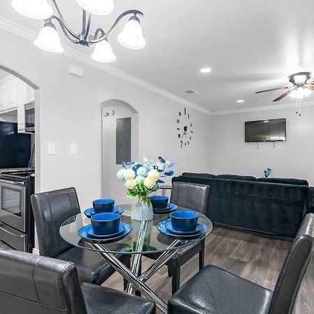 Family Friendly 2Bdrm-Walk To At&T/Cowboys Stadium Arlington Exterior photo