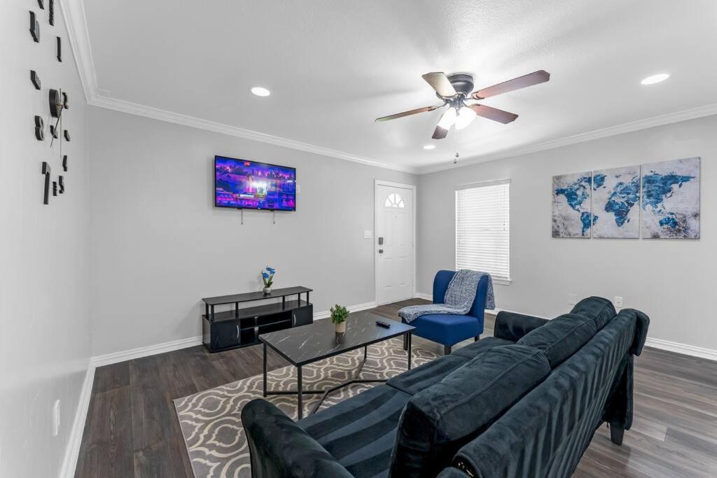 Family Friendly 2Bdrm-Walk To At&T/Cowboys Stadium Arlington Exterior photo